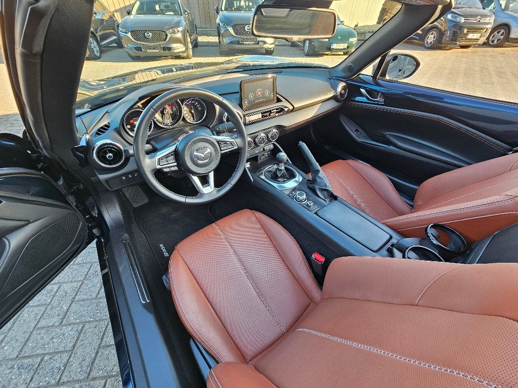 Mazda MX-5 2.0i 184 PK Skyactiv-G Kazari Nieuwstaat!, Auto's, Mazda, Achterwielaandrijving, 4 cilinders, Cabriolet, Blauw