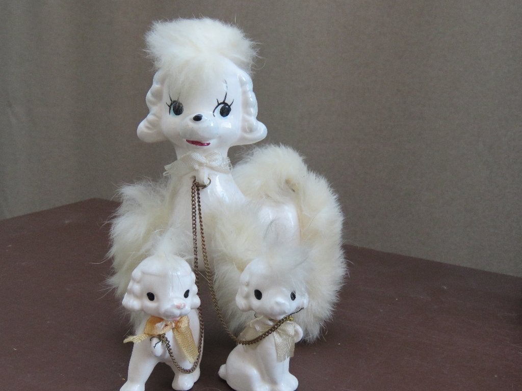 Kawaii Japanse poedel met pups porselein, Ophalen of Verzenden