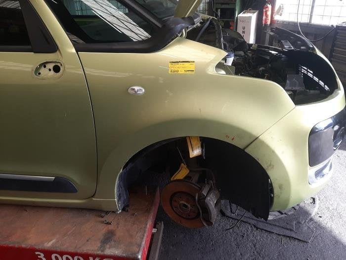 Aile avant droite d'un Citroen C3 Picasso (KARC), -, 3 mois de garantie, Utilisé, -