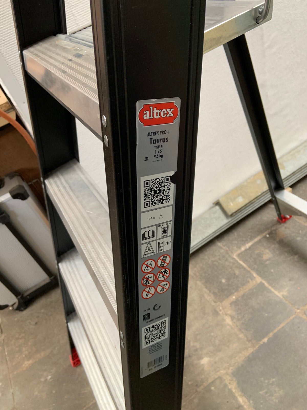 ALTREX trapladder, Ophalen, Zo goed als nieuw