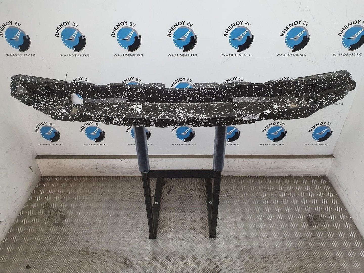 BMW 2 SERIES VOORBUMPER BALK 2021, Ophalen of Verzenden, Gebruikt, ARN erkend