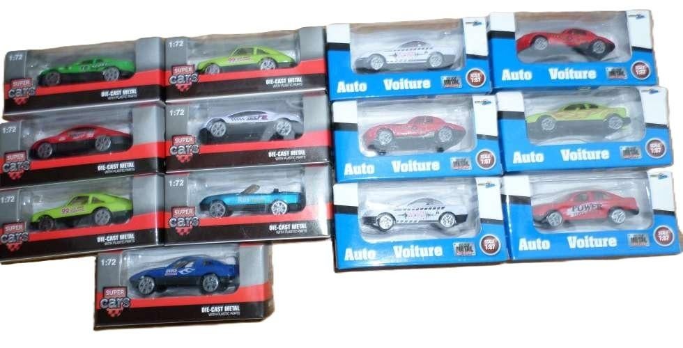 Lot de 13 petites voitures de collection, Hobby en Vrije tijd, Modelbouw | Auto's en Voertuigen, Nieuw, Auto, Overige merken, Verzenden