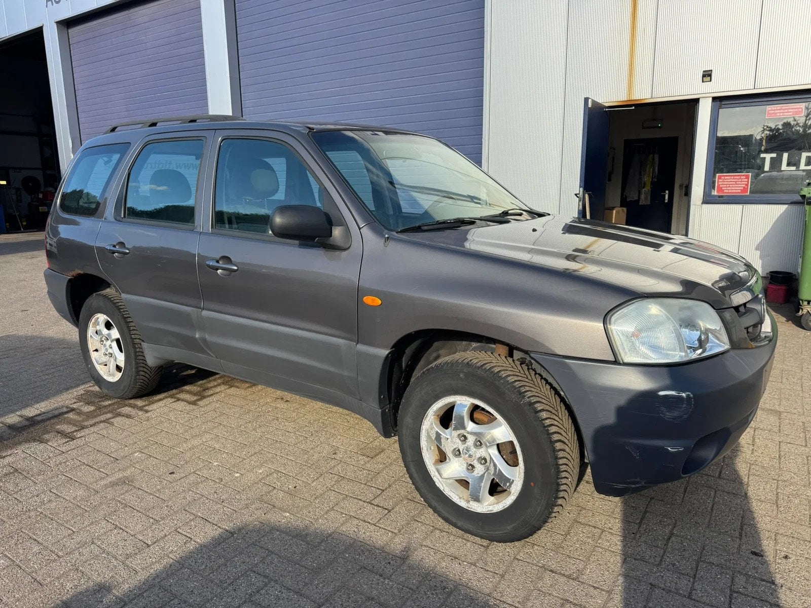 Mazda Tribute *PETROL-AIRCO-4x4* (bj 2003), Auto's, 5 deurs, SUV of Terreinwagen, Zilver of Grijs, Tribute