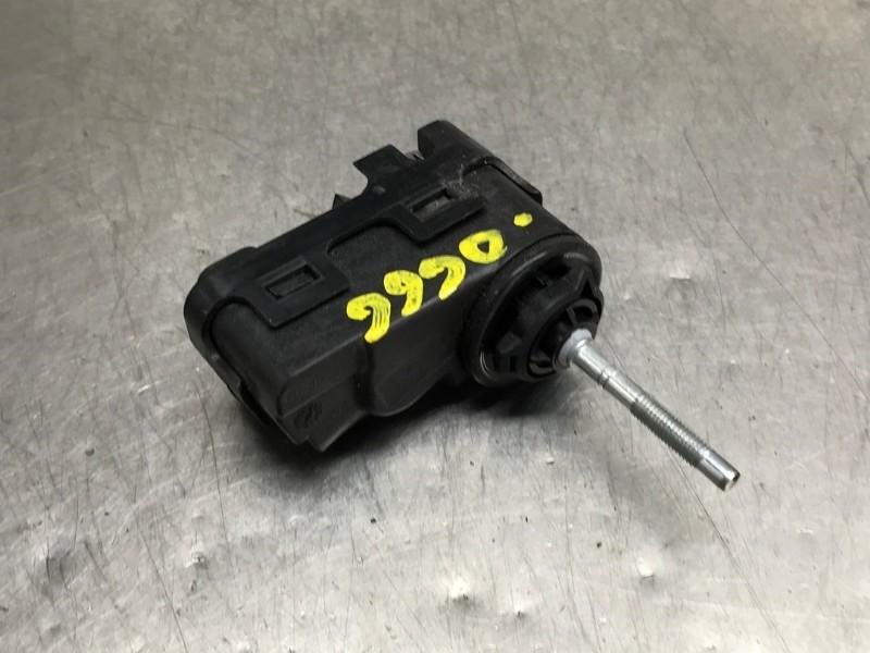 KOPLAMPMOTOR Hyundai i30 Crosswagon (WWH) (01-2007/06-2012), Gebruikt, Hyundai