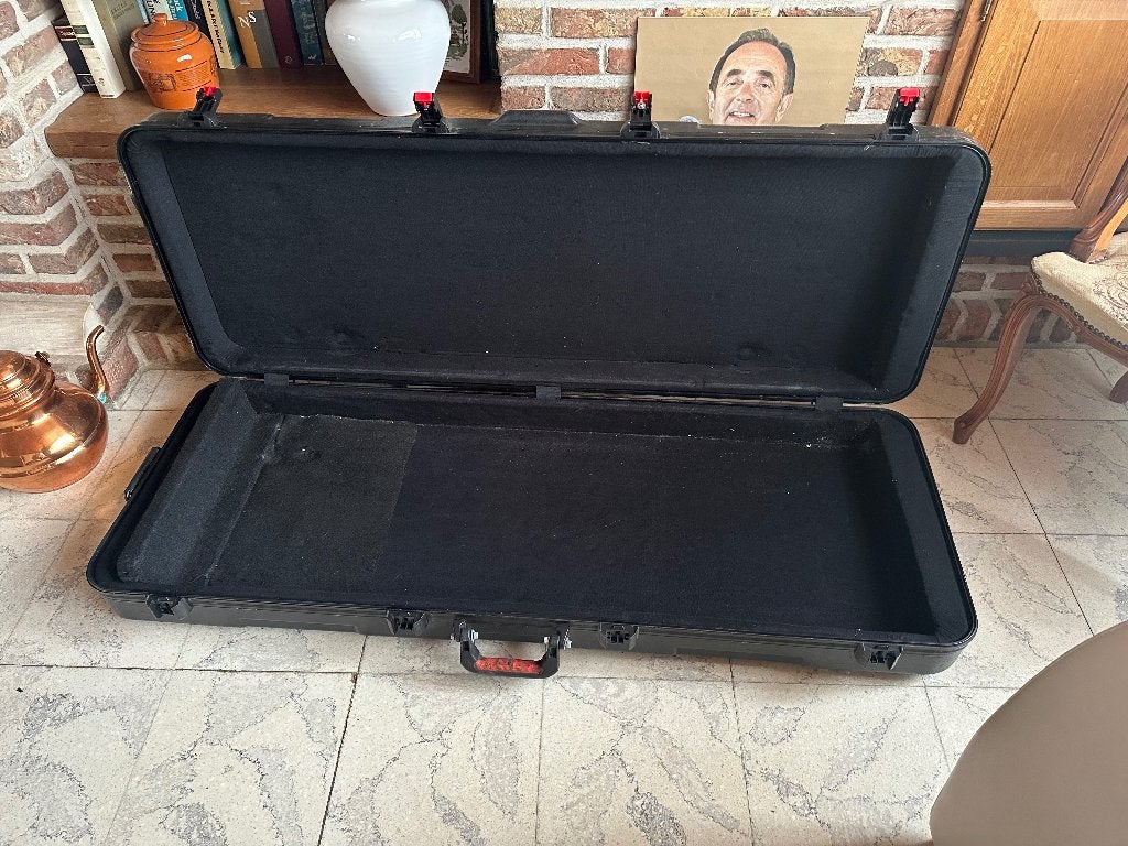 Te koop wegens stopzetting hobby, Muziek en Instrumenten, Behuizingen en Koffers, Ophalen, Gebruikt, Keyboard of Synthesizer, Flightcase