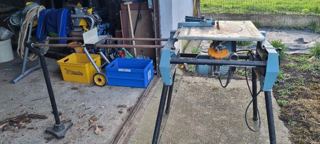 circulaire sur table, Ophalen, Gebruikt, 600 tot 1200 watt, Afkortzaag