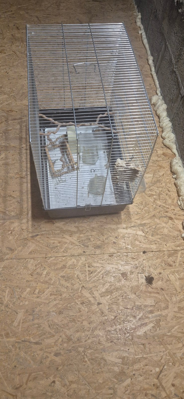 Cage, Ophalen