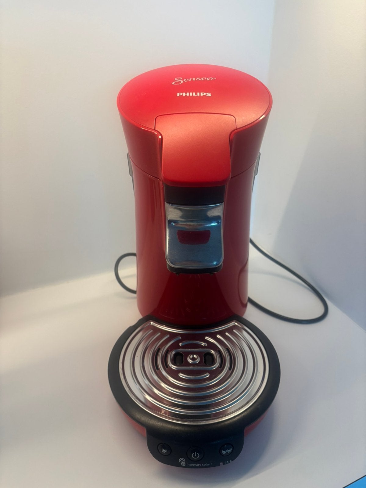 Senseo rouge, Electroménager, Réservoir d'eau amovible, Dosettes et capsules de café, Utilisé, Enlèvement