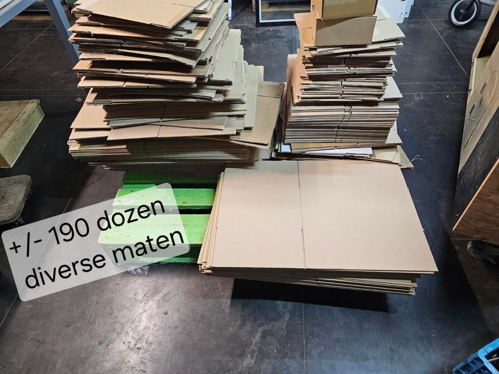 Kartonnen dozen 190 stuks, Doe-het-zelf en Bouw, Kratten en Dozen, Ophalen