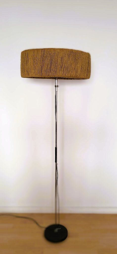 ️💕Lampadaire "Staff Leuchten" design 70s', Maison & Meubles, Lampes | Lampadaires, Enlèvement ou Envoi, Comme neuf, 150 à 200 cm