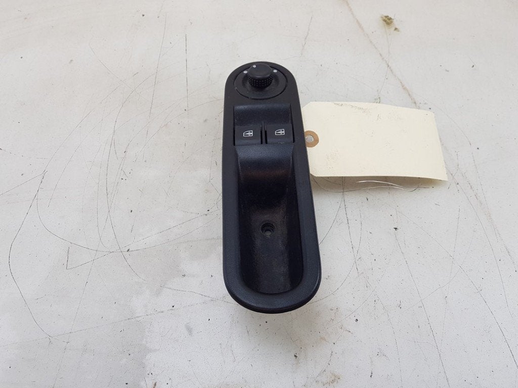 COMMUTATEUR VITRES ELECTRIQUES Renault Twingo III (AH), Utilisé, Renault