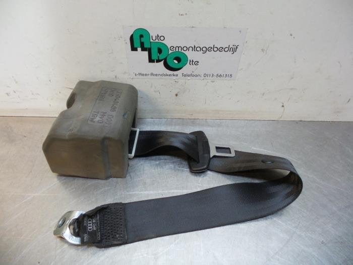 Ceinture de sécurité arrière gauche d'un Audi A3 (A3 03-), -, 3 mois de garantie, Audi, Utilisé