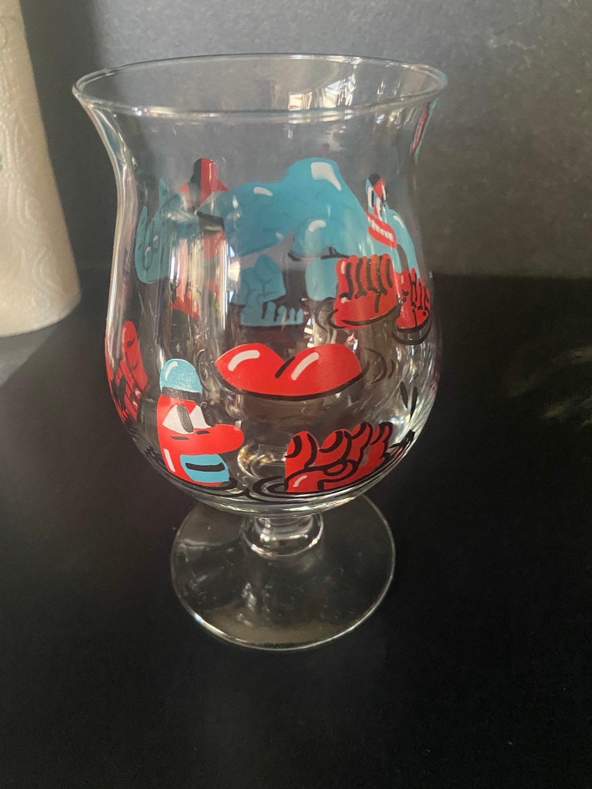 Nina duvel glas, Ophalen