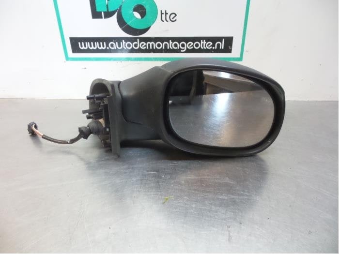 Buitenspiegel rechts van een Citroen C3 (C3 02-), Auto-onderdelen, Spiegels, Gebruikt, -, Ophalen of Verzenden, -