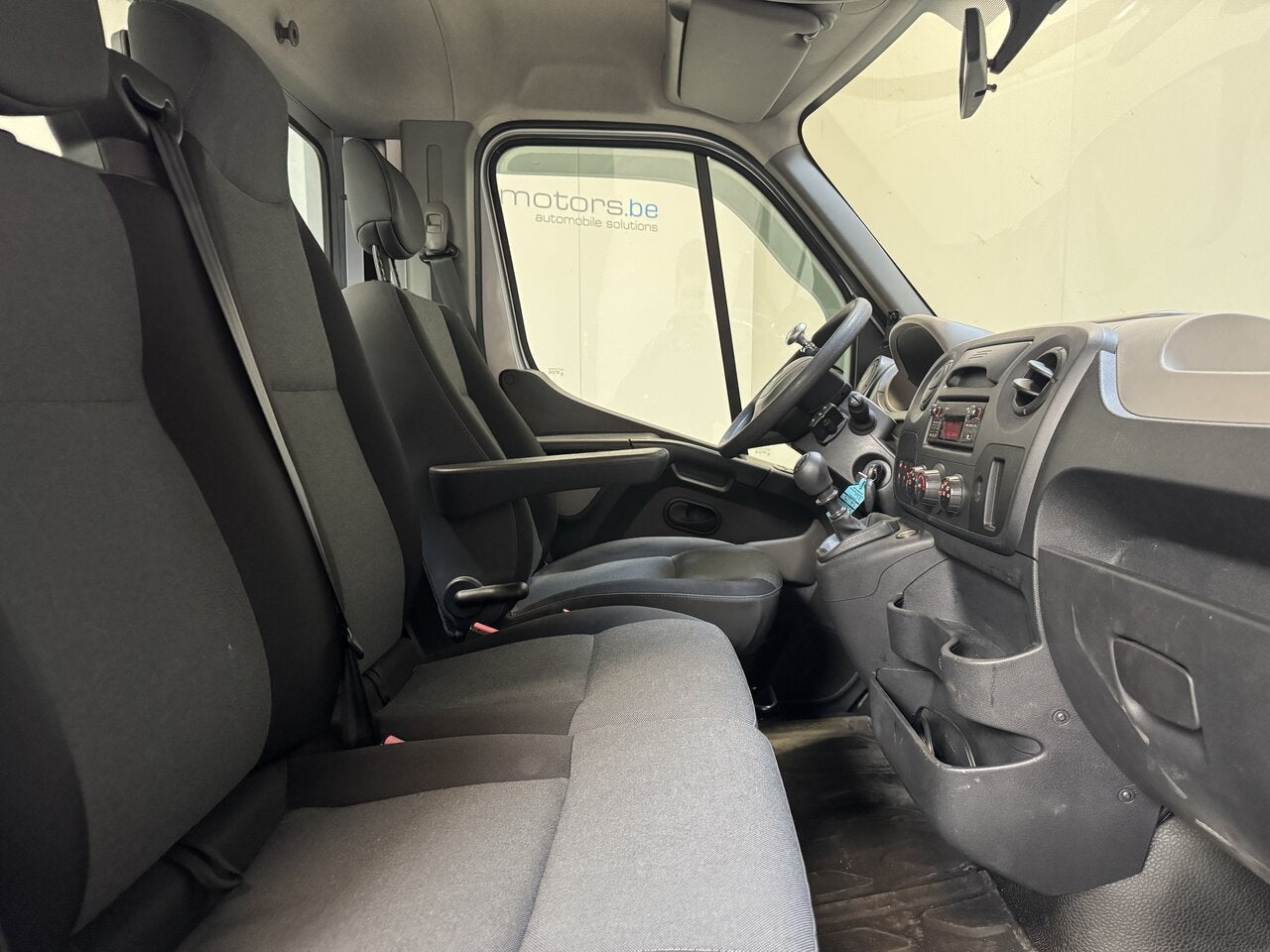Renault Master 2.3 DCI Man. Takelwagen - Airco - Radio - Go, Auto's, Bestelwagens en Lichte vracht, Euro 5, https://public.car-pass.be/vhr/8808a3ca-73e8-48ae-9202-a8e1b7c44af9