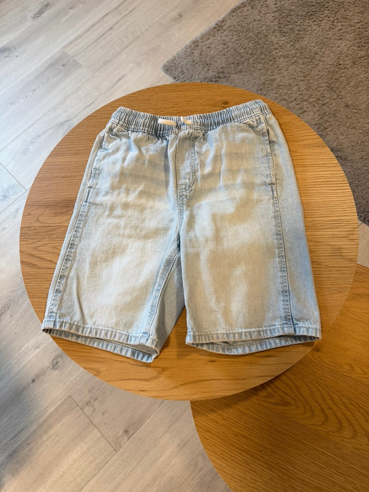 shorts maat 128, Kleding | Dames, Broeken en Pantalons, Ophalen, Zo goed als nieuw