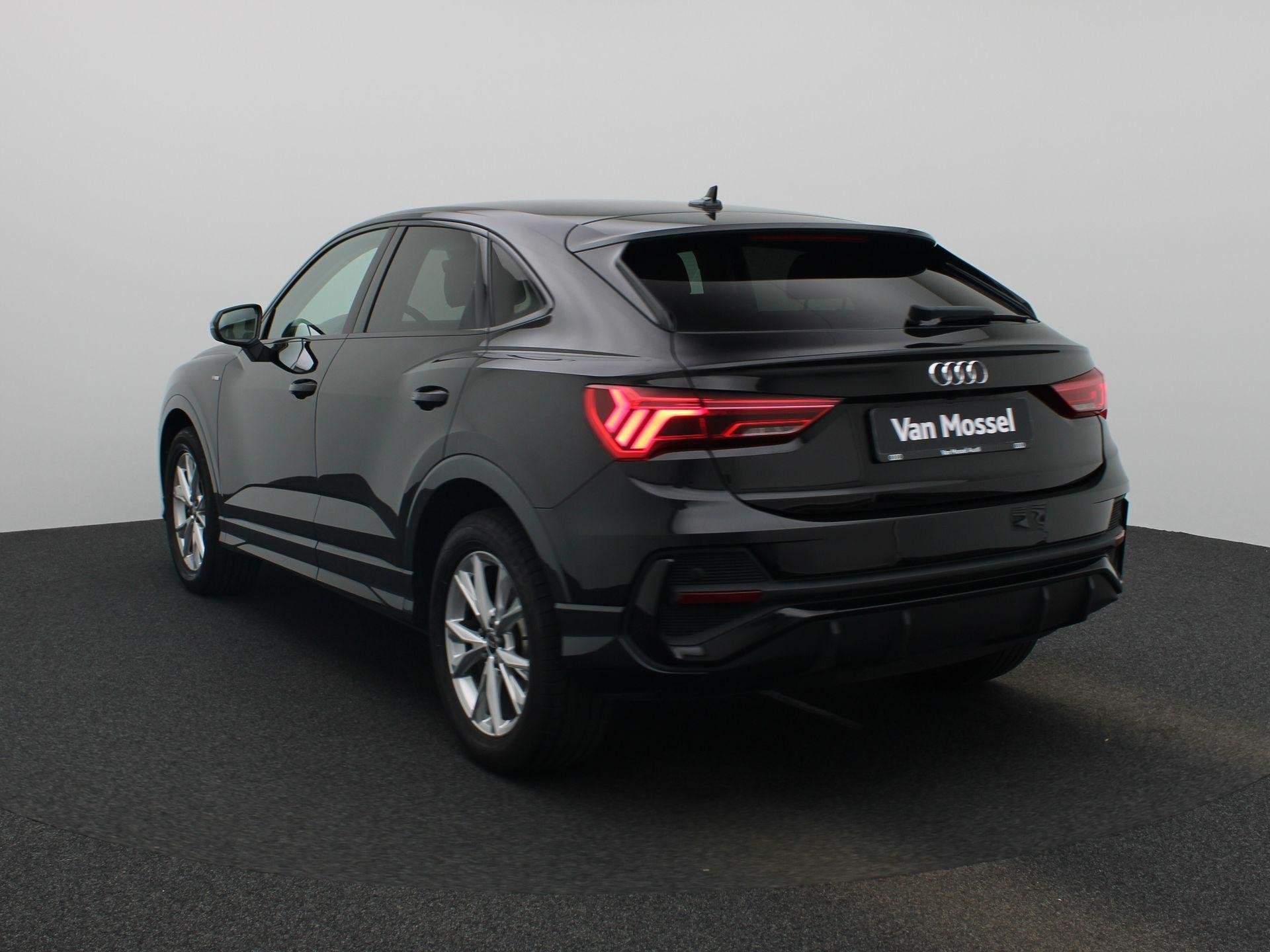 Audi Q3 Sportback 35 TFSI S tronic S-Line | Elektr. koffer |, Autos, Audi, https://public.car-pass.be/vhr/06a68152-1729-4c2d-89a8-c5907f854330