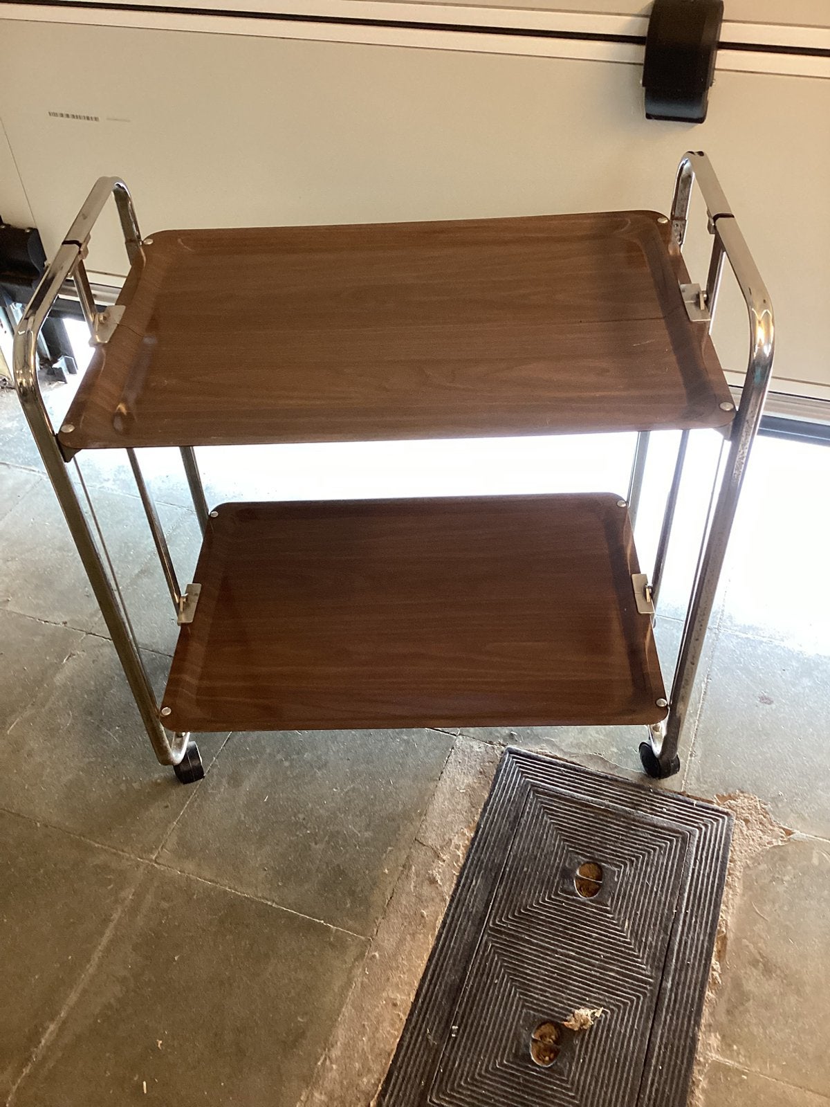 Desserte d’appoint pliable sur roulettes, Maison & Meubles, Enlèvement, Comme neuf