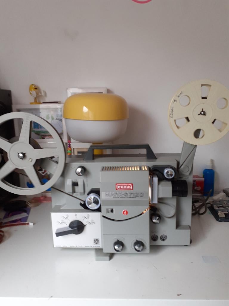 Projecteur super8 et 8mm, Enlèvement, Film 8 mm