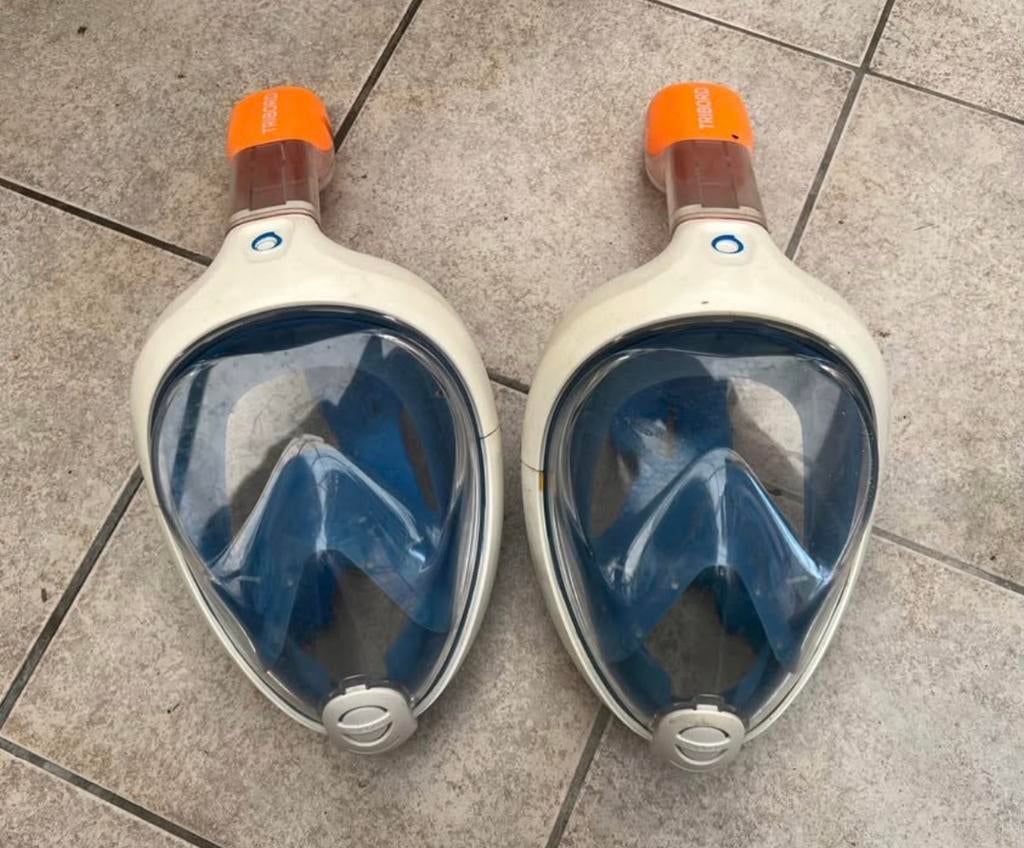 2 snorkels, Ophalen, Zo goed als nieuw