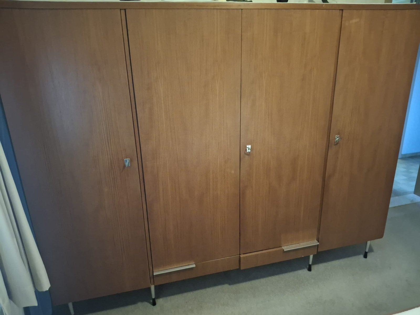 4-deurs kast met 2 schuiven onderaan, 200 cm ou plus, Cerisier, 150 à 200 cm, Enlèvement