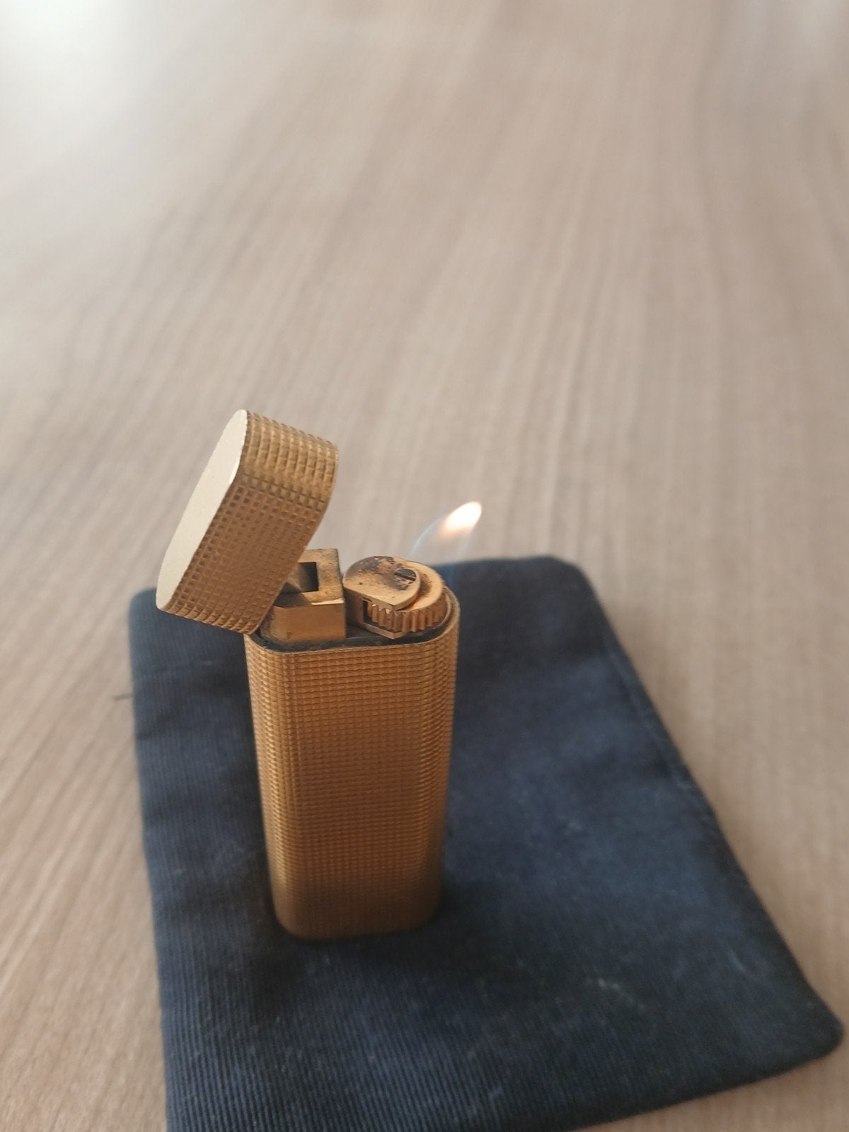 Briquet cartier, Enlèvement ou Envoi, Briquet