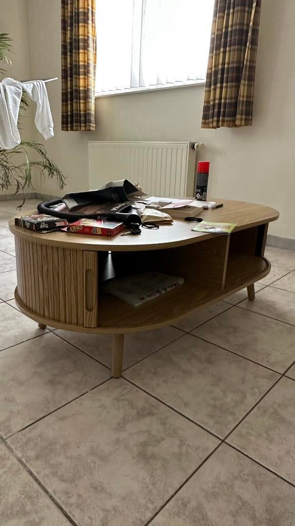 Small table - very good comdition, Moins de 100 cm, Comme neuf, 100 à 150 cm, Enlèvement