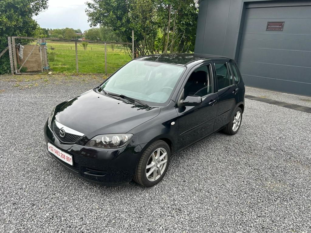 Mazda 2 1.4 essence AIRCO 1er MAIN 100000km DISTRIBUTION OK, Autos, Mazda, Achat, Entreprise, 5 portes, Verrouillage central
