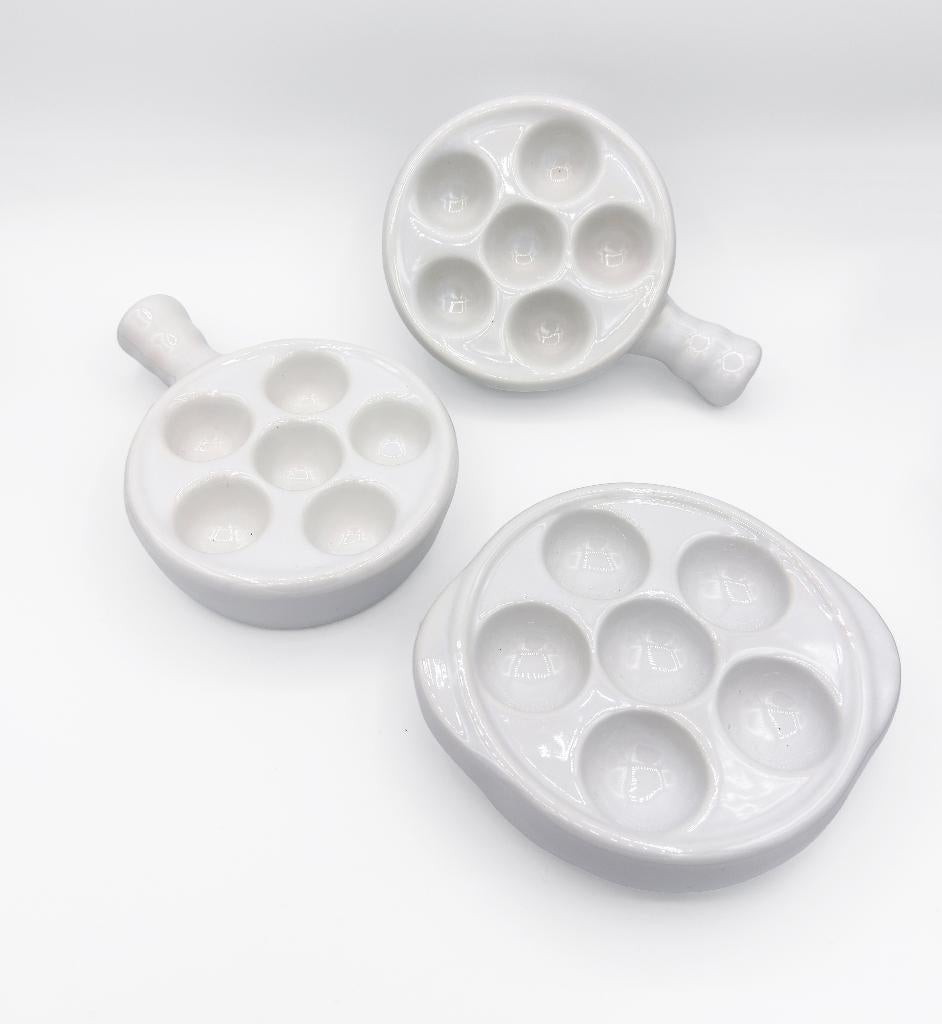 Ensemble de 3 assiettes à escargots / bols à escargots, Enlèvement ou Envoi, Utilisé, Porcelaine, Balance ou Balances