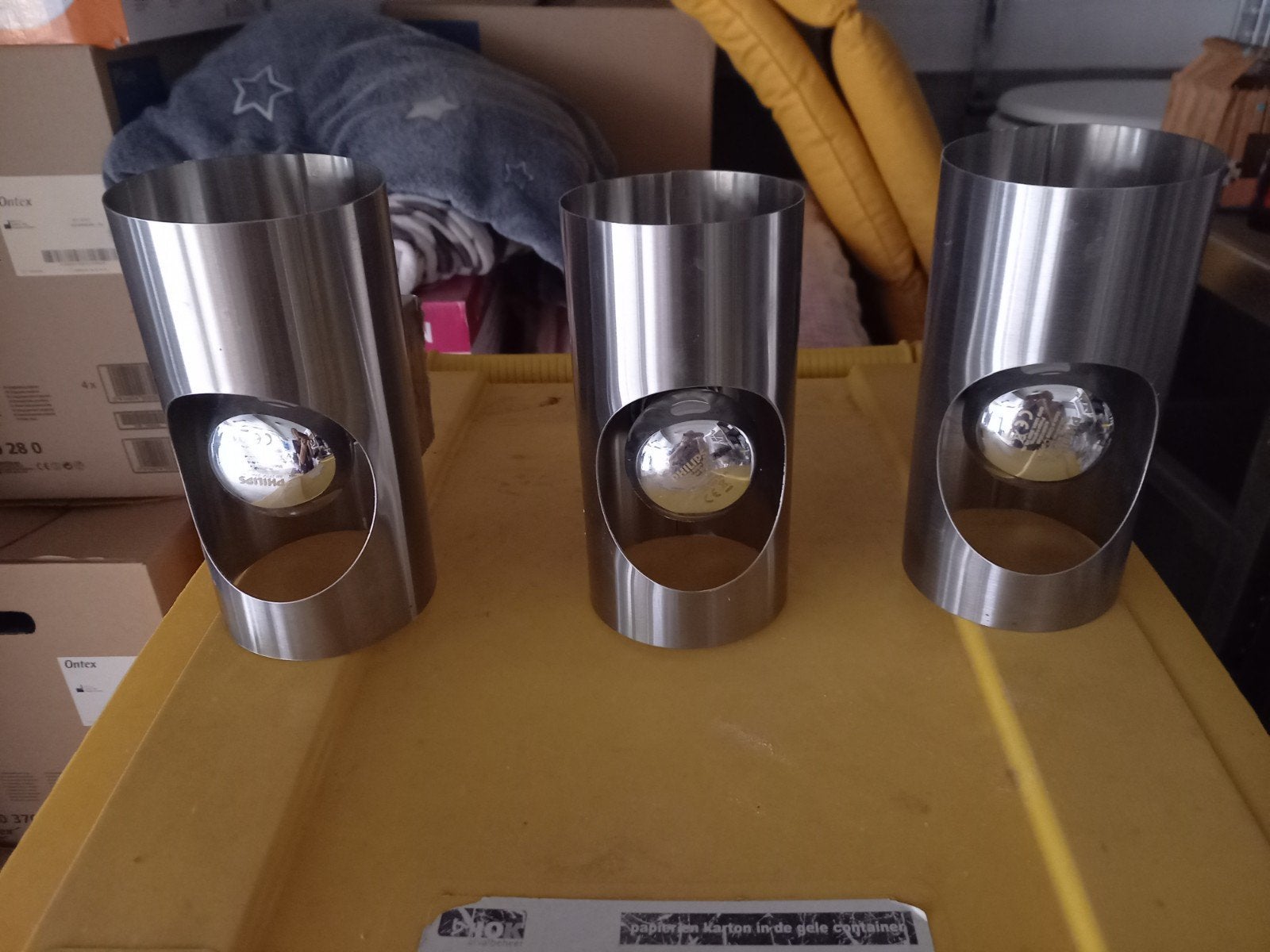 Wandverlichting, Enlèvement