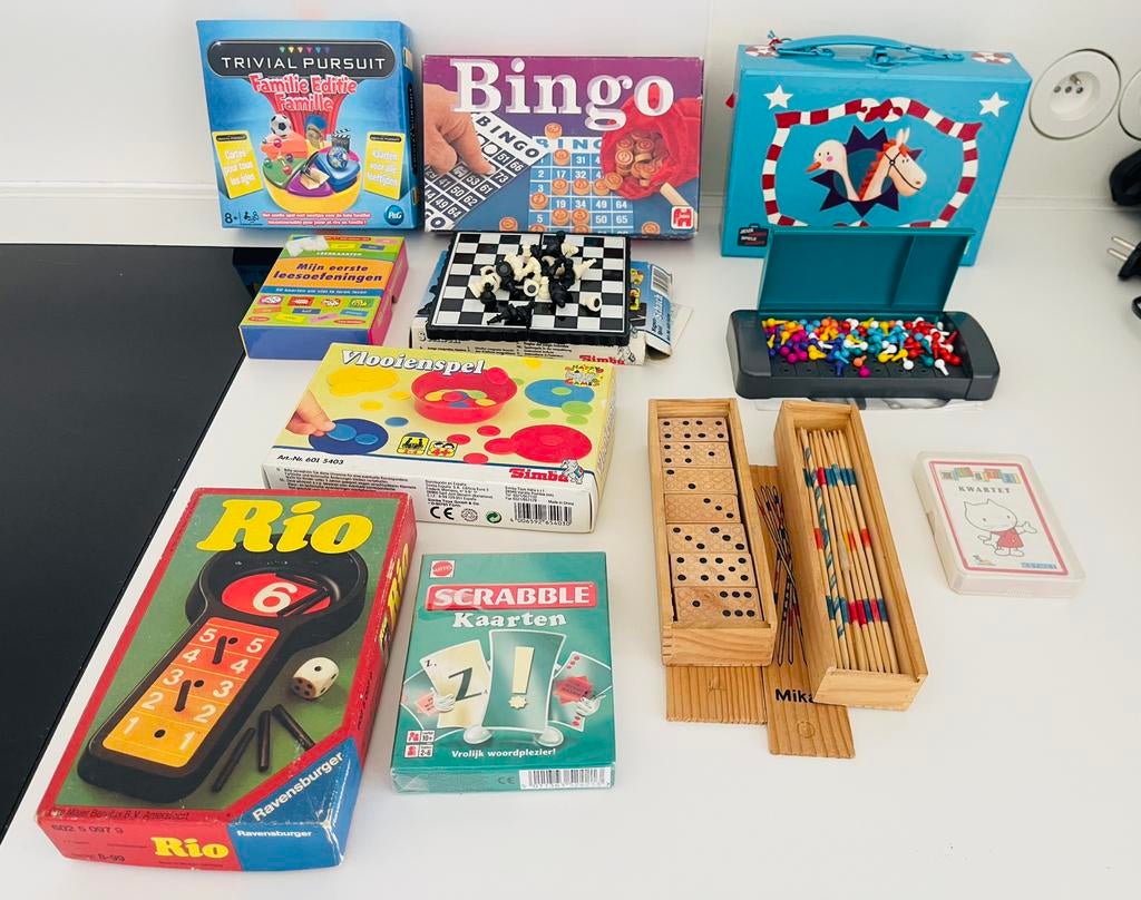 Gezelschapsspelen : Trivial Persuit, Bingo, Schaakspel enz., Hobby en Vrije tijd, Ophalen, Gebruikt