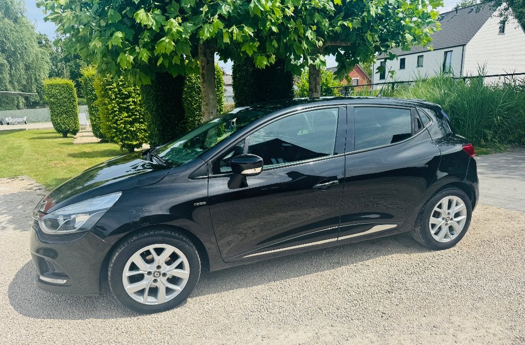 BELLE RENAULT CLIO 0.9TCE GPL CLIO HOMOLOGUÉE NAVI, Autos, Achat, 898 cm³, Euro 6, Entreprise