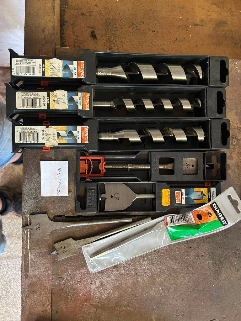 Boren, Doe-het-zelf en Bouw, Ophalen