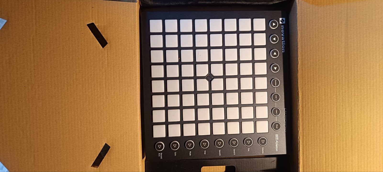 launchpad  mk2 , niet gebruikt, Ophalen