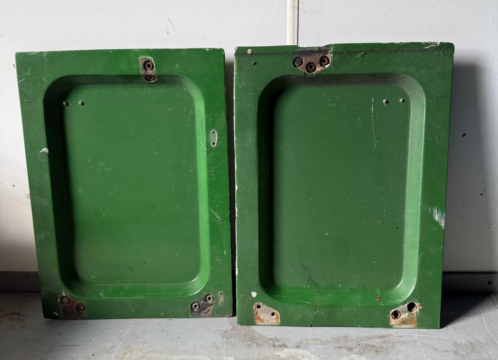 Toyota landcruiser BJ40 , Bj42 deurtjes polyester, Ophalen, Gebruikt
