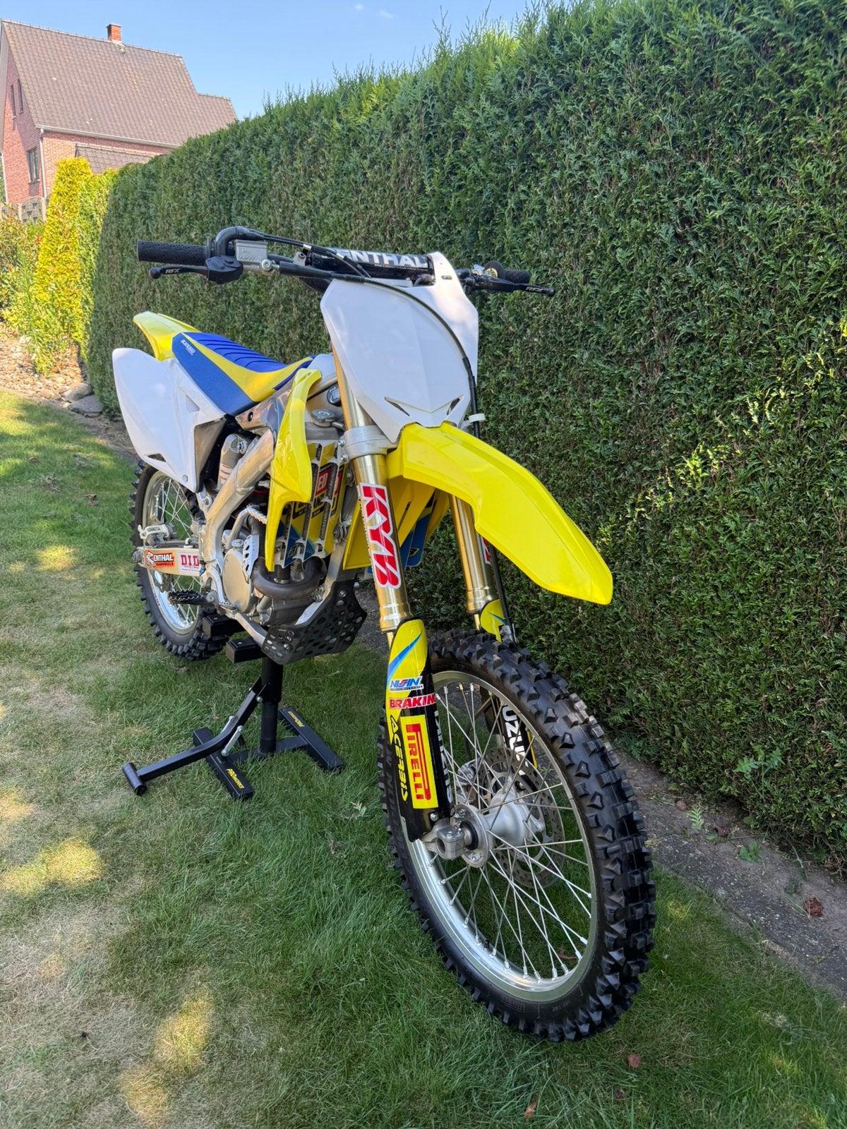 Suzuki RMZ 250 2010, Vélos & Vélomoteurs, Cyclomoteurs | Cyclomoteurs de cross, Comme neuf, Suzuki, Enlèvement