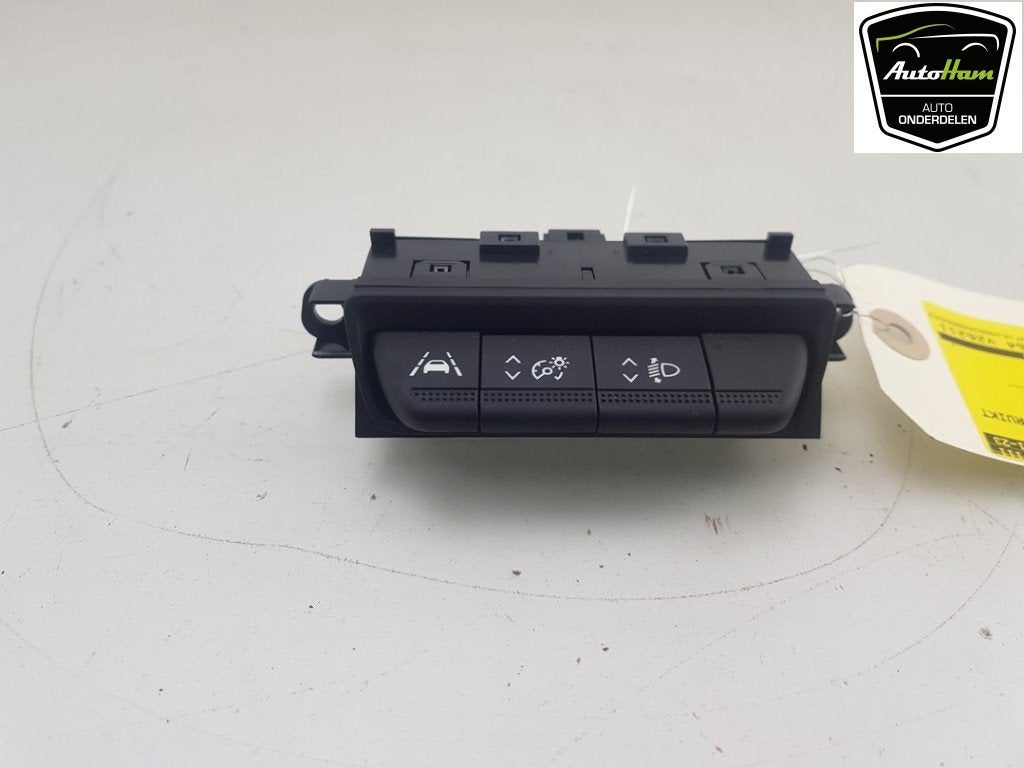 COMMUTATEUR Renault Clio V (RJAB) (01-2019/-) (|259803780R|), Renault, Utilisé, Peter-Huppertz-Straße 5
51063  Köln, DE, Dialog.deutschland@renault.de