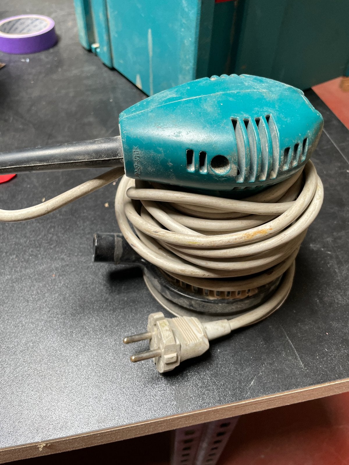Makita excentrische schuurmachine 125mm, Ophalen, Zo goed als nieuw