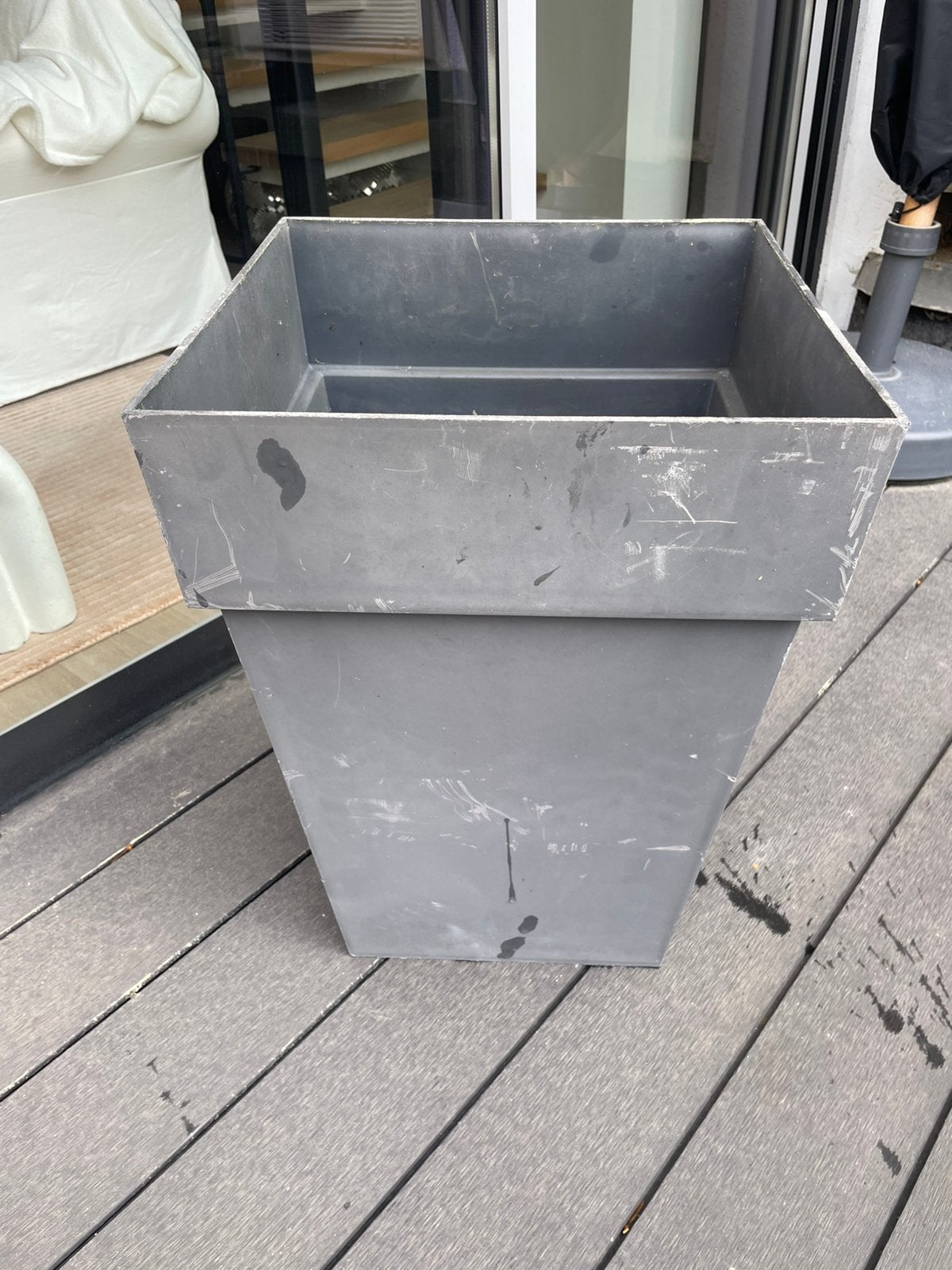 Grand bac à fleurs / Pot carré plastique gris (53 x 39 cm), Enlèvement, Comme neuf, Carré, Balcon