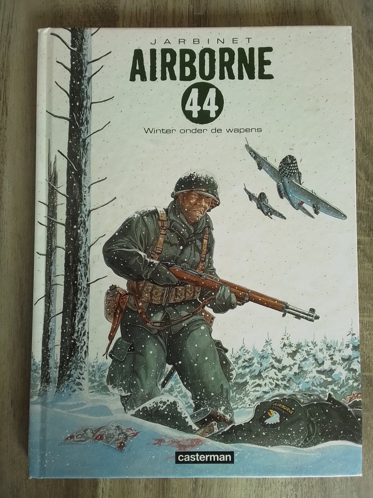 Airborn 44 winter onder de wapens hc, Ophalen of Verzenden, Gelezen