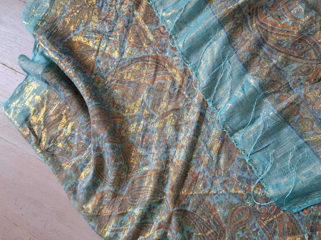 omslagsjaal /  turquoise en gouddraad, Ophalen, Gebruikt
