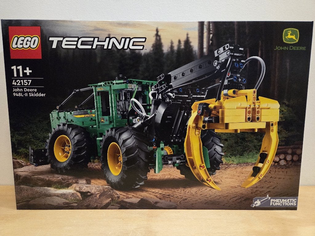(GESEALD) Lego 42157 John Deere 948L-II Skidder, Kinderen en Baby's, Speelgoed | Duplo en Lego, Ongeopend/sealed, Lego, Nieuw