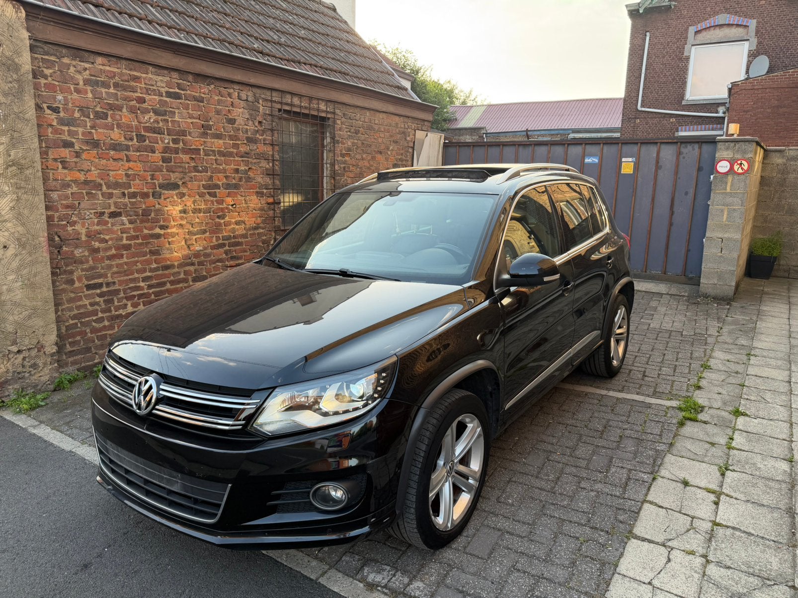 Vw tiguan R line full option 2.0 tdi 4motion, Enlèvement
