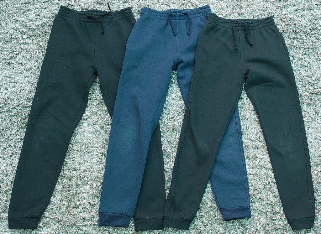 Trainingsbroeken 3stuks, maat 134-140, Kinderen en Baby's, Kinderkleding | Maat 134, Ophalen, Jongen of Meisje, Broek