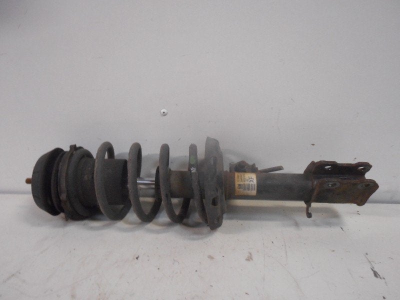 VEERPOOT LINKS VOOR Opel Meriva (22194807xf), Gebruikt, Opel