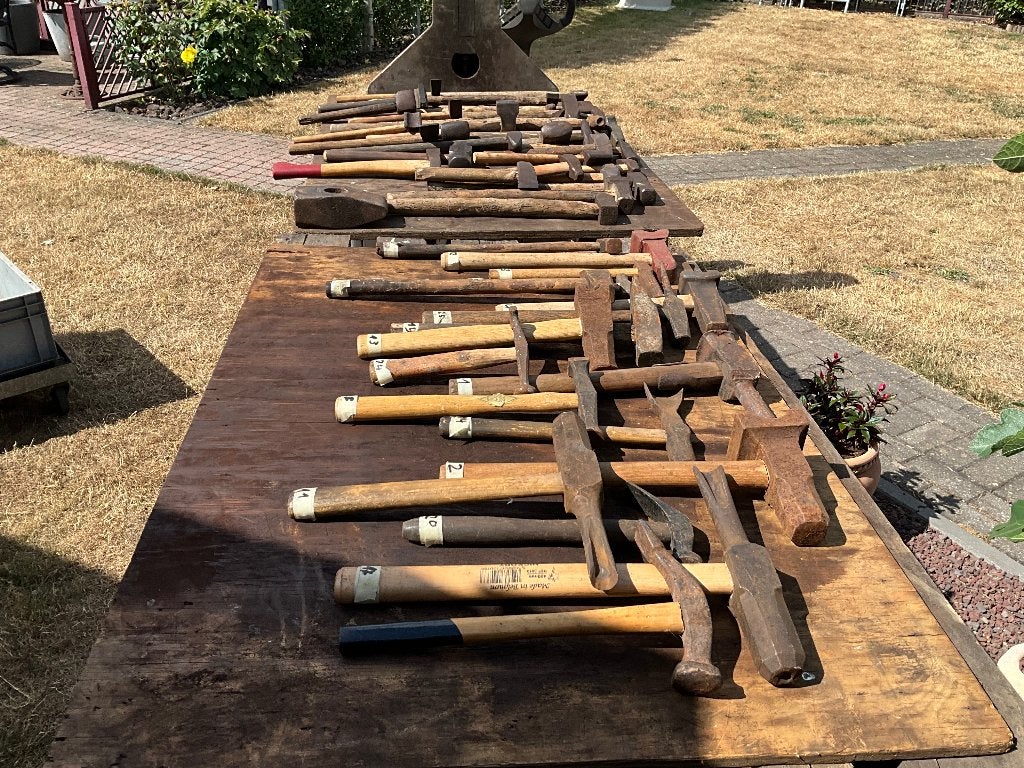 Enclume, Enlèvement