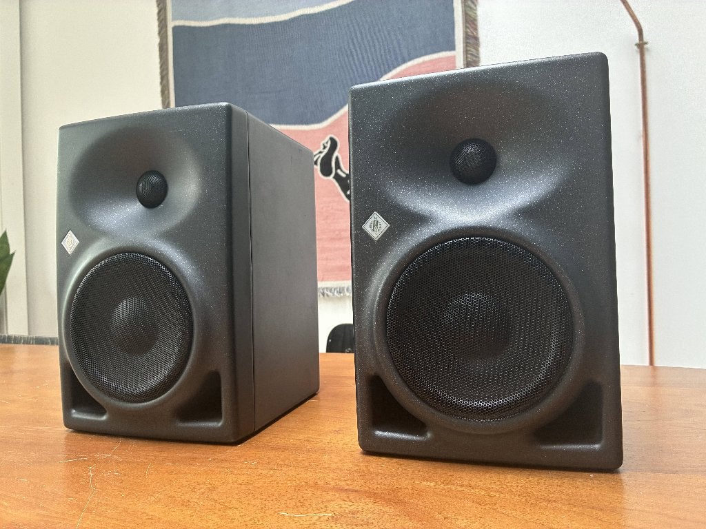 Neumann KH 120 A speakerset, Gebruikt, 60 tot 120 watt, Front, Rear of Stereo speakers, Ophalen