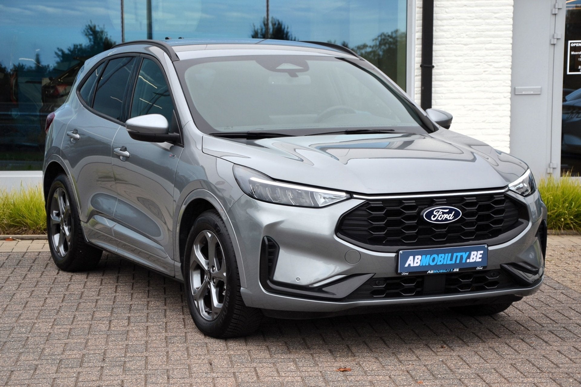 Ford Kuga FHEV 2.5i ST-Line | Winter Pack | Camera, Automaat, Stof, Overige kleuren, 124 g/km