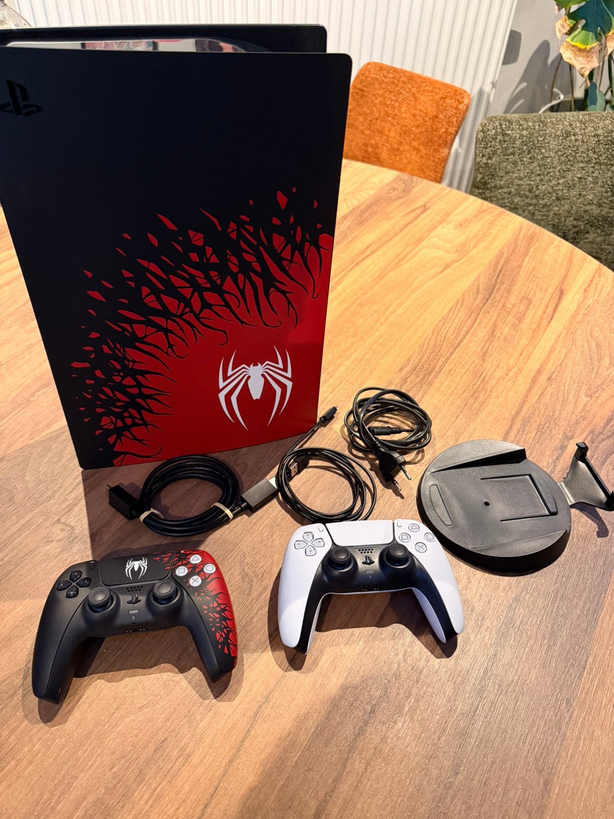 Playstation 5 disk editie + Spider-Man limited Editie, Consoles de jeu & Jeux vidéo, Consoles de jeu | Sony PlayStation 5, Enlèvement
