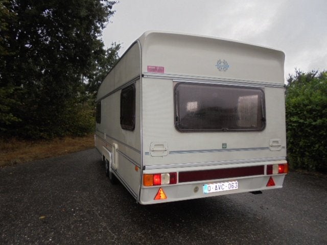 AWARD NIGHTSTAR 600-rondzit,treinzit,v bed,oven,tent,luifel-, Caravanes & Camping, Jusqu'à 4, Entreprise, Poêle, 5 à 6 mètres